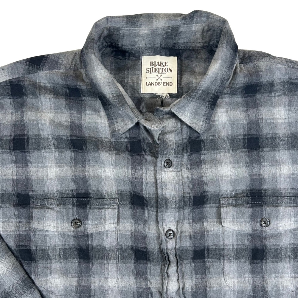 Blake Shelton Lands End Mens Grey Black Plaid Flannel Button Down Shirt RN62830